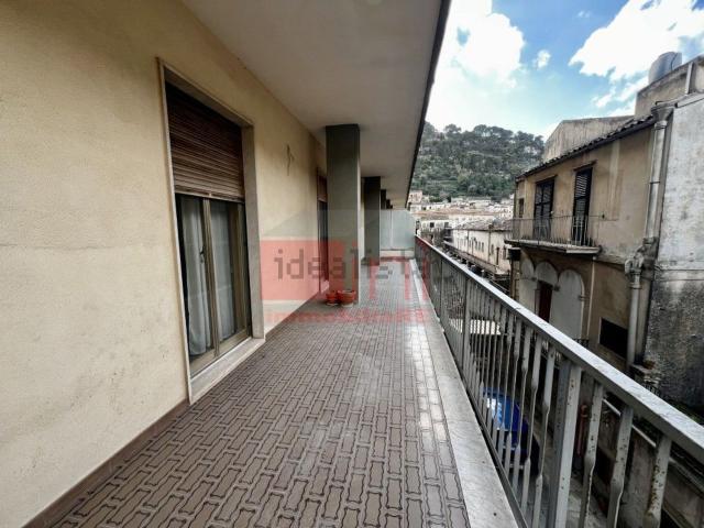 Appartamento in vendita a Modica Alta, Marina Di Modica