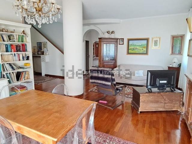 Appartamento in vendita a Vallefoglia, Marche