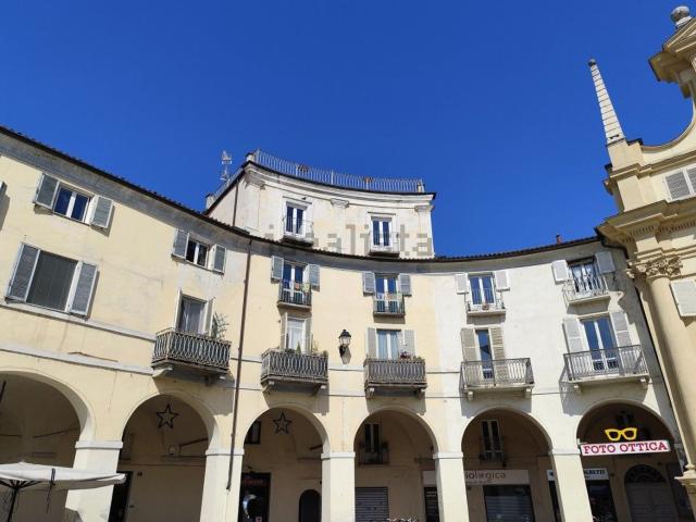 Attico in vendita a Centro, Piemonte
