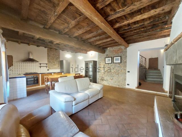 Appartamento in vendita a Cascia, Reggello