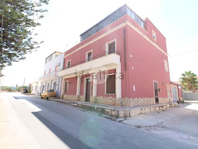 Appartamento in vendita a Guarrato, Trapani