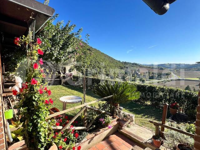 Appartamento in vendita a Cenerente, Umbria