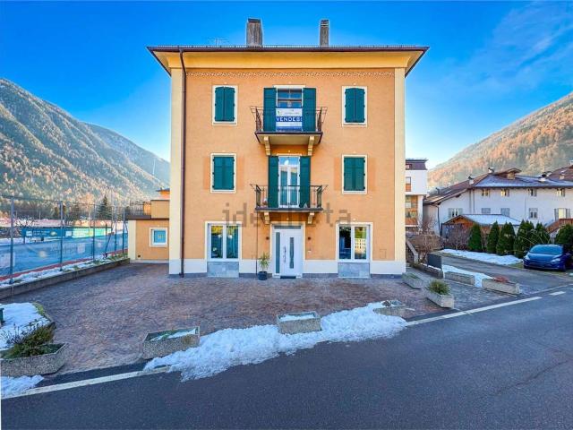 Appartamento in vendita a Comunità della Valle di Sole, Malè