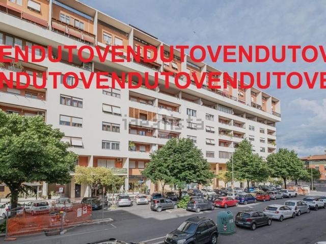 Appartamento in vendita a Municipio Roma VIII, Roma Capitale