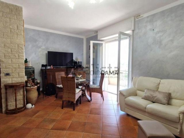 Appartamento in vendita a Lonato, Lombardia