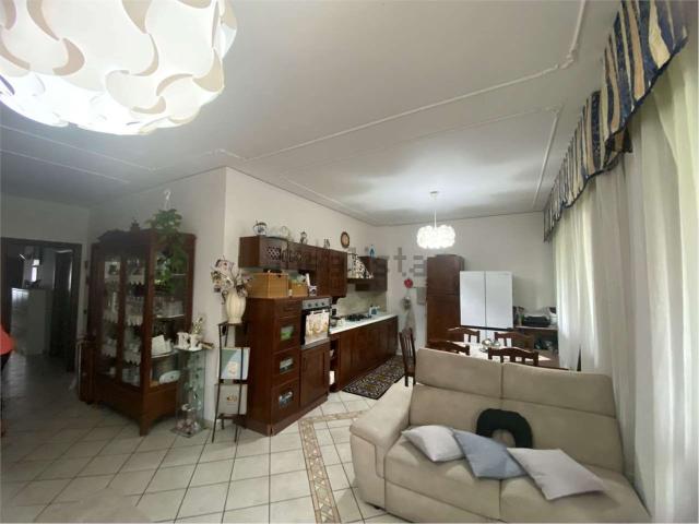 Appartamento in vendita a Crocetta, Modena