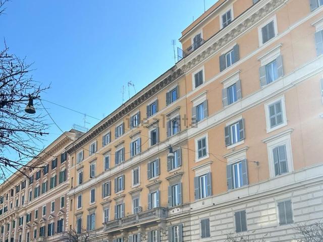 Appartamento in vendita a Municipio Roma I, Roma Capitale