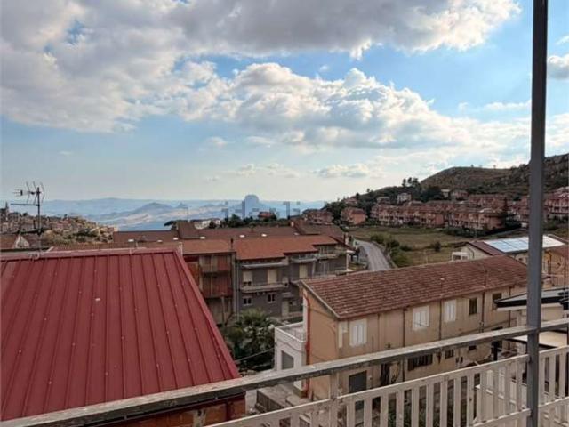 Appartamento in vendita a Mussomeli, Caltanissetta