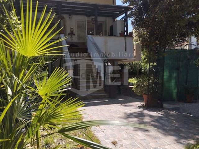 Appartamento in vendita a Savolano, Livorno