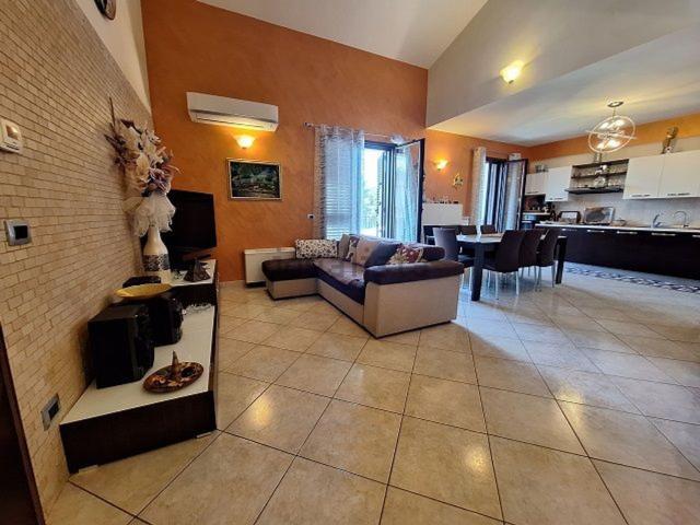 Appartamento in vendita a Vittoria, Sicilia