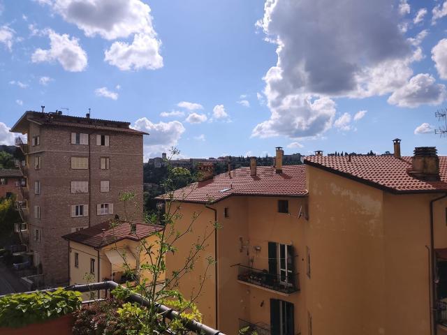 Appartamento in vendita a Sant'Erminio, Cenerente