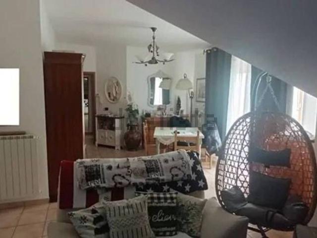 Appartamento in vendita a Atri, Teramo