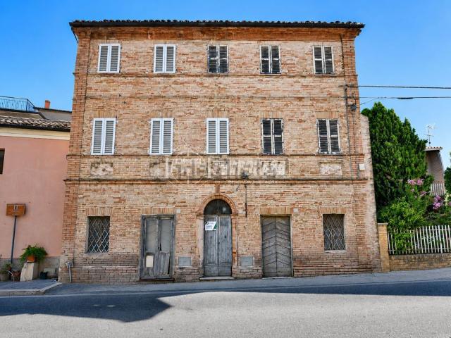 Appartamento in vendita a Marche, Macerata