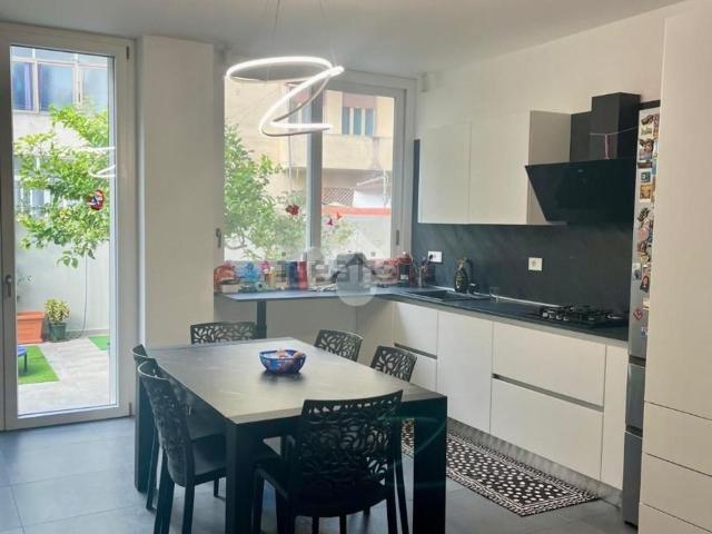Appartamento in vendita a Is Mirrionis, Cagliari