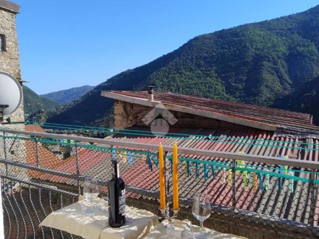 Appartamento in vendita a Montalto Ligure, Liguria