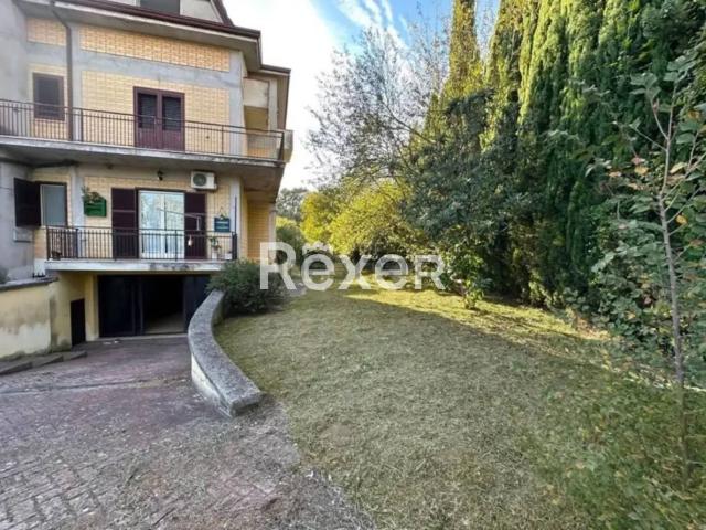 Appartamento in vendita a Broccostella, Lazio