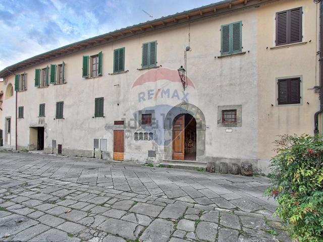 Appartamento in vendita a Bucine, Toscana