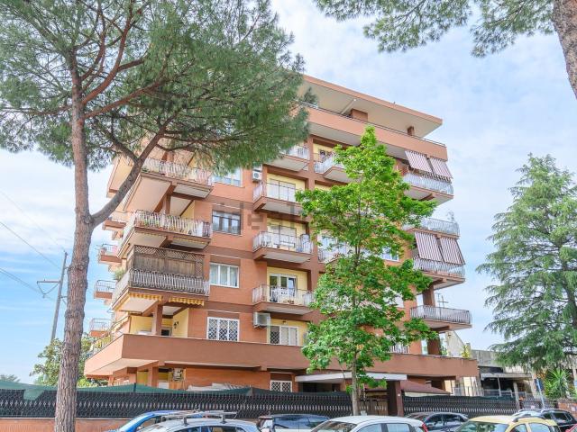 Appartamento in vendita a Guidonia Montecelio, Roma Capitale