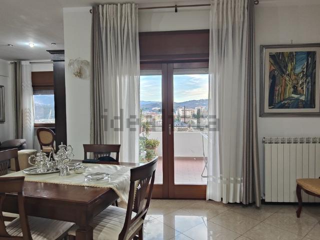 Appartamento in vendita a Città 2000, Calabria