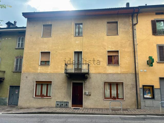 Appartamento in vendita a Comunità Montana della Valle Brembana, Val Brembilla
