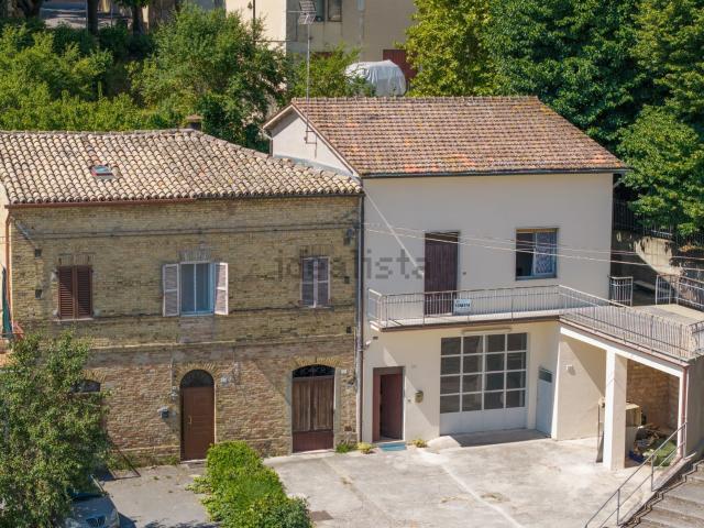 Appartamento in vendita a Marche, Ancona