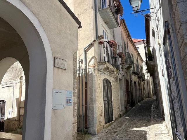 Appartamento in vendita a Buccino, Campania