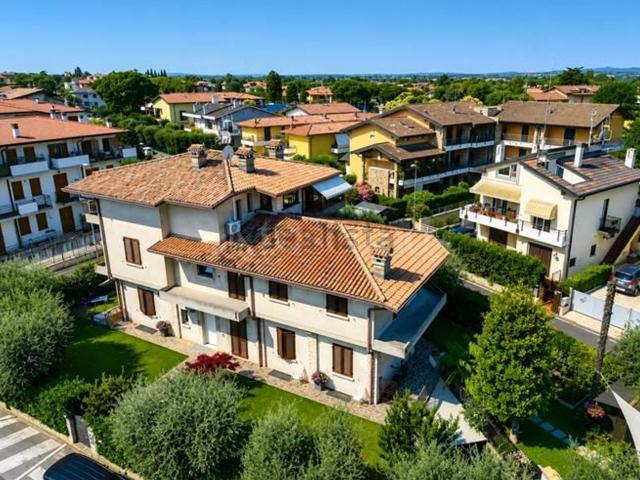 Appartamento in vendita a Lugana, Sirmione