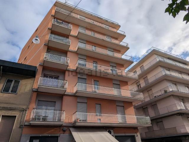 Attico in vendita a Acireale, Sicilia
