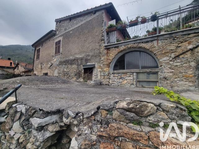 Appartamento in vendita a Balestrino, Liguria