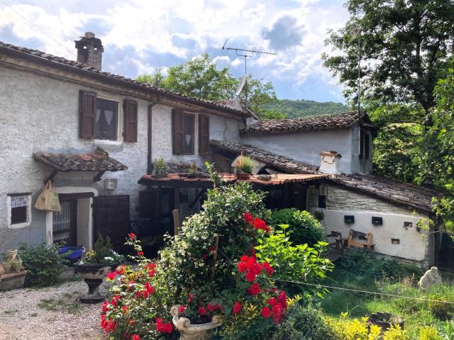 Appartamento in vendita a Marche, Pesaro E Urbino