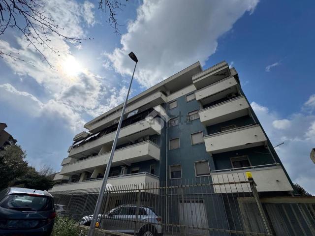 Appartamento in vendita a Città 2000, Calabria