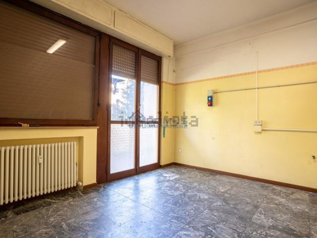Appartamento in vendita a Sant'Agostino città-Porta Castello, Re