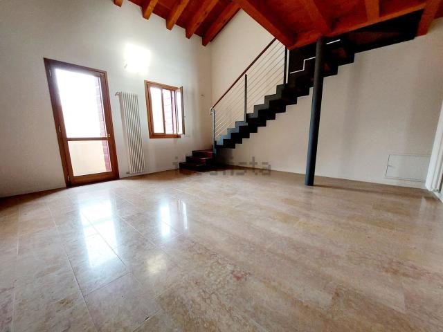 Appartamento in vendita a Fonte, Asolo