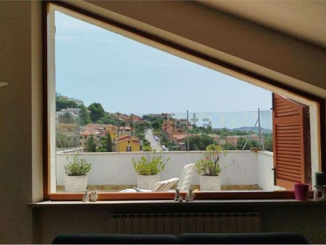 Attico in vendita a Sant'Agostino, Marche