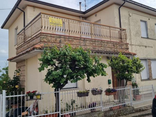 Appartamento in vendita a Marche, Macerata