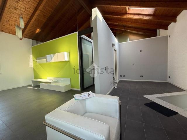 Appartamento in vendita a Re, Reggio Emilia