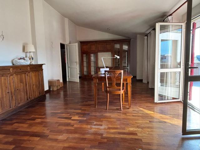 Appartamento in vendita a Petignano, Orte
