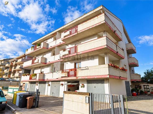 Appartamento in vendita a Atri, Teramo