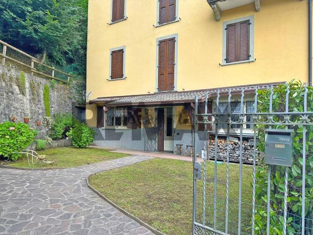 Appartamento in vendita a Carosso, Rota d'Imagna