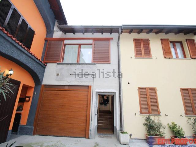 Appartamento in vendita a Bregnano, Lombardia