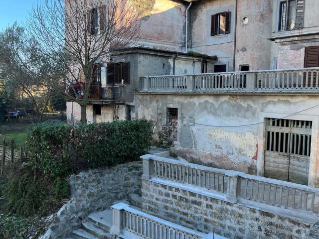 Appartamento in vendita a Ronciglione, Lazio