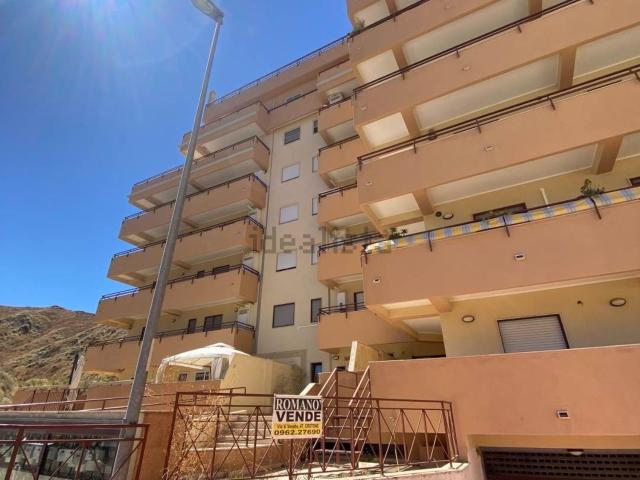 Appartamento in vendita a Parco Carrara, Calabria