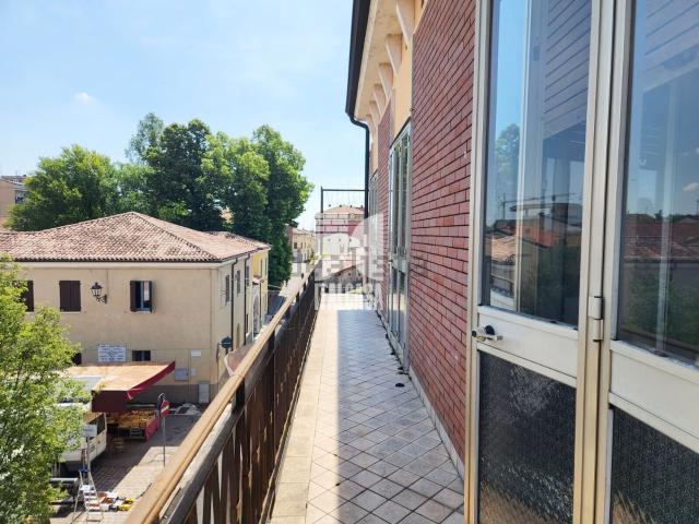 Appartamento in vendita a Roverbella, Lombardia
