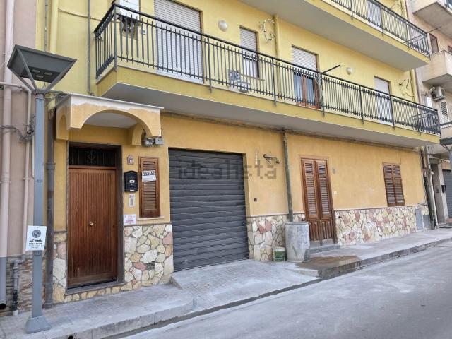 Appartamento in vendita a Piano Madonna, Altavilla Milicia
