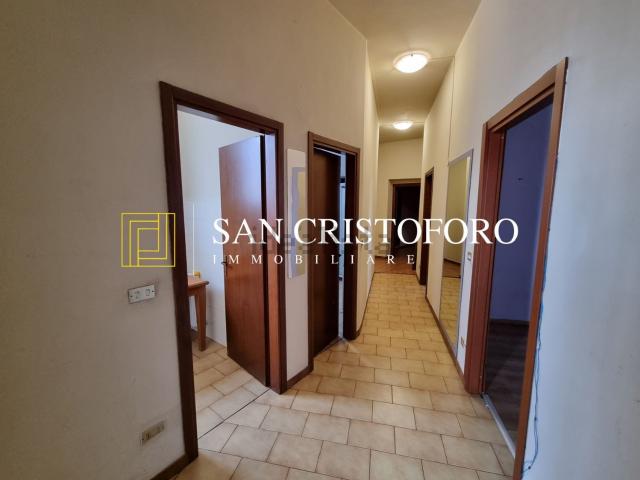 Appartamento in vendita a Santuario, Saronno