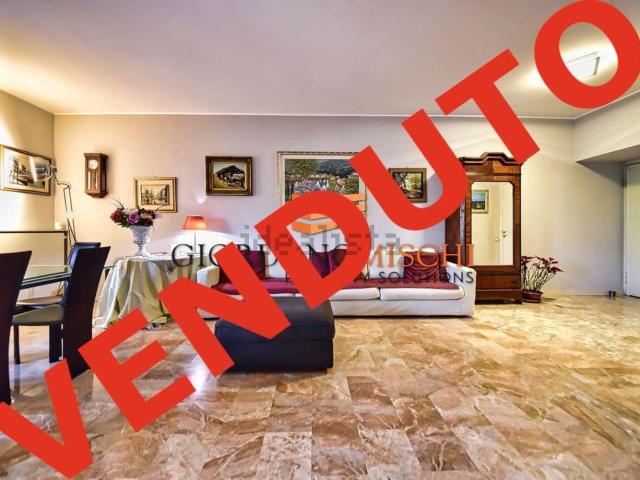 Appartamento in vendita a Vedano Al Lambro, Lombardia