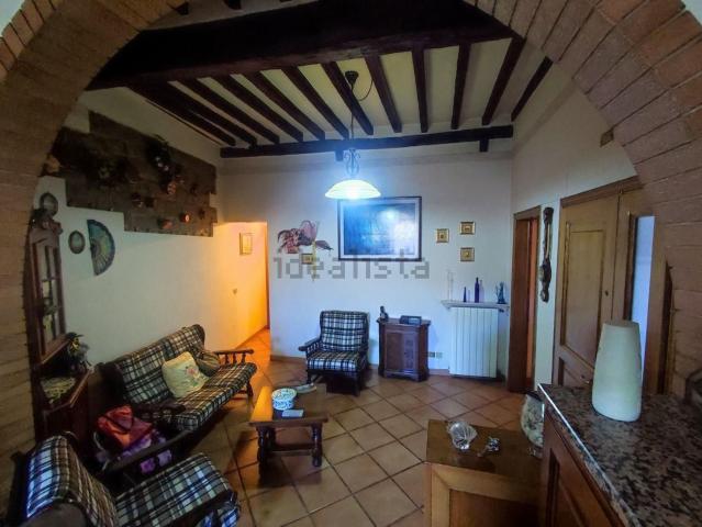 Appartamento in vendita a Volterra, Pisa