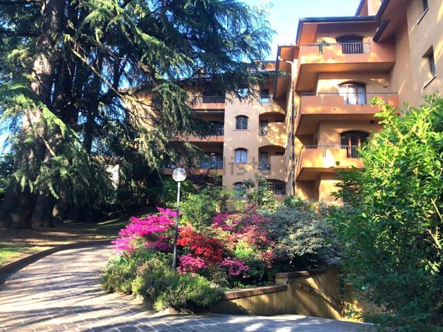 Appartamento in vendita a Giubiano, Varese
