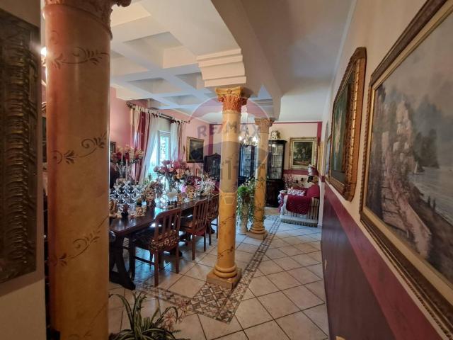 Appartamento in vendita a Giardini-Naxos, Messina