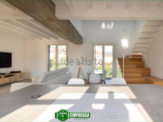 Appartamento in vendita a Ornago, Lombardia